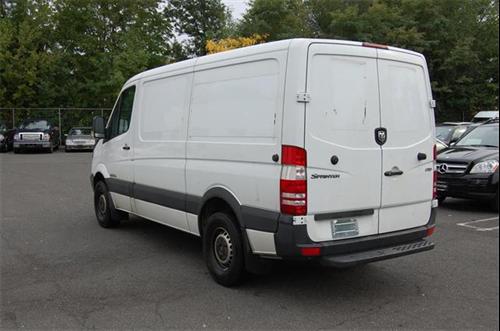 Dodge Sprinter 2500 2009 photo 4