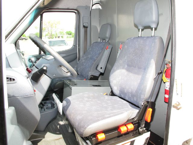 Dodge Sprinter 3500 2006 photo 2