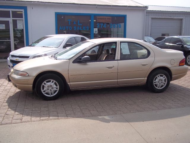 Dodge Stratus 2000 photo 2