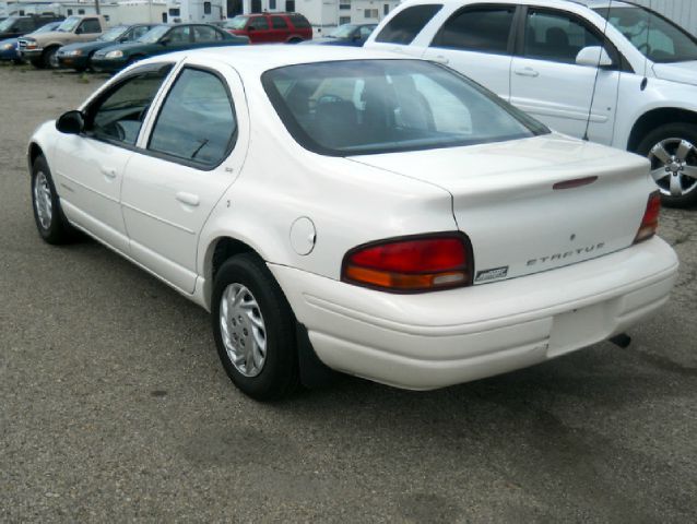 Dodge Stratus 2000 photo 3