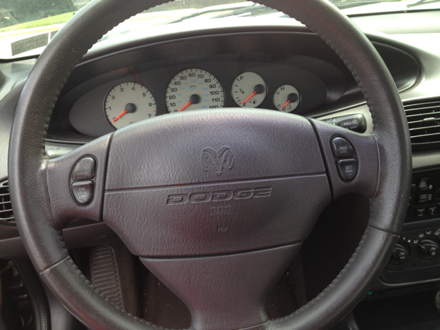 Dodge Stratus 2000 photo 2