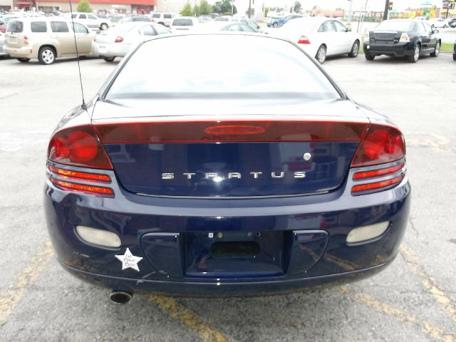 Dodge Stratus 2001 photo 2