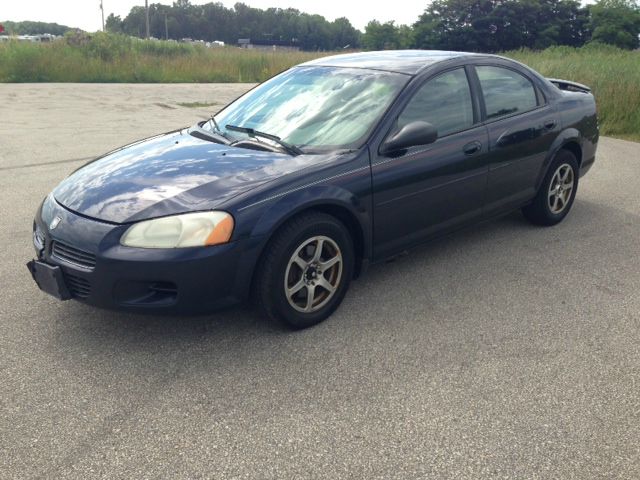 Dodge Stratus V6 Deluxe Sedan