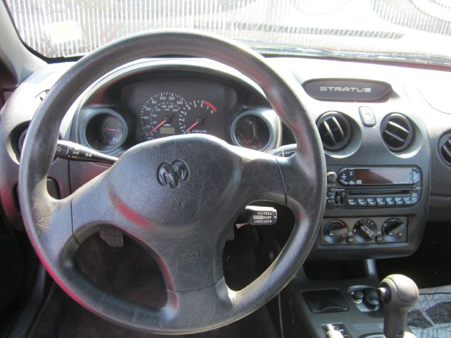 Dodge Stratus 2002 photo 3