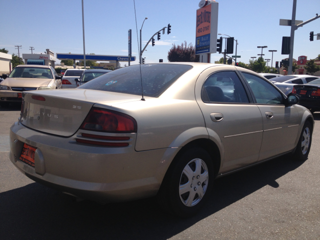 Dodge Stratus 2002 photo 2