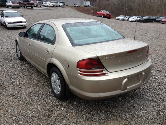 Dodge Stratus 2002 photo 2