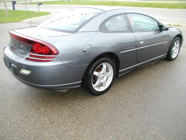 Dodge Stratus 2002 photo 2