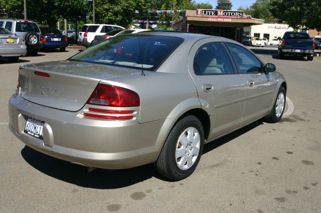 Dodge Stratus 2002 photo 2