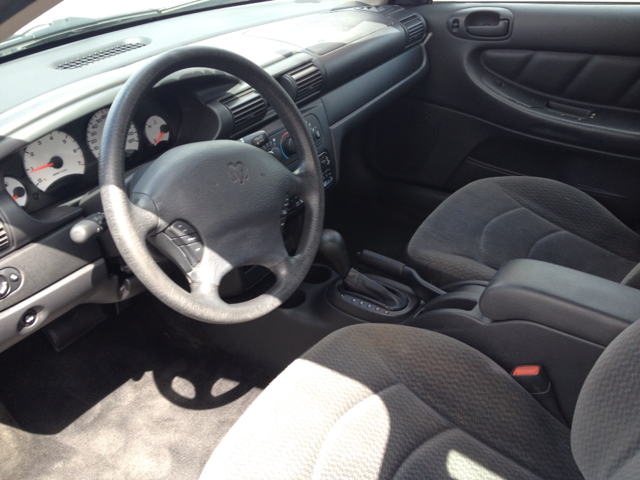 Dodge Stratus 2003 photo 2