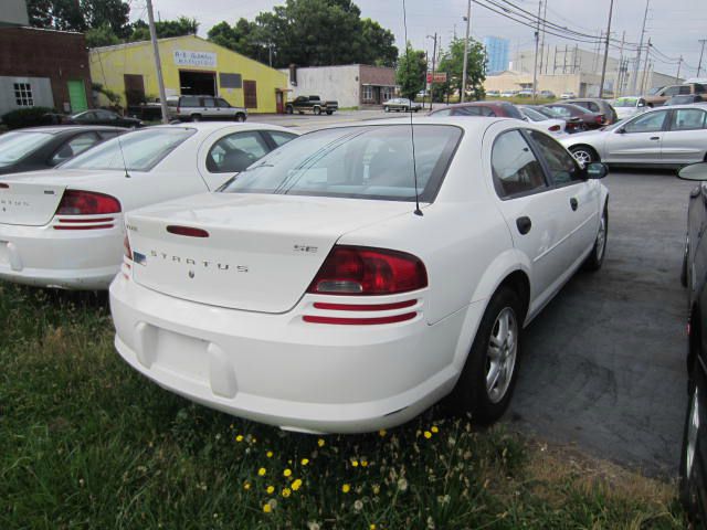 Dodge Stratus 2003 photo 3