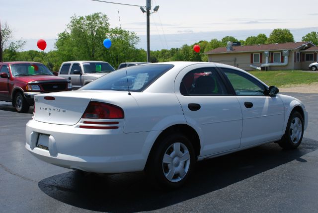 Dodge Stratus 2004 photo 13