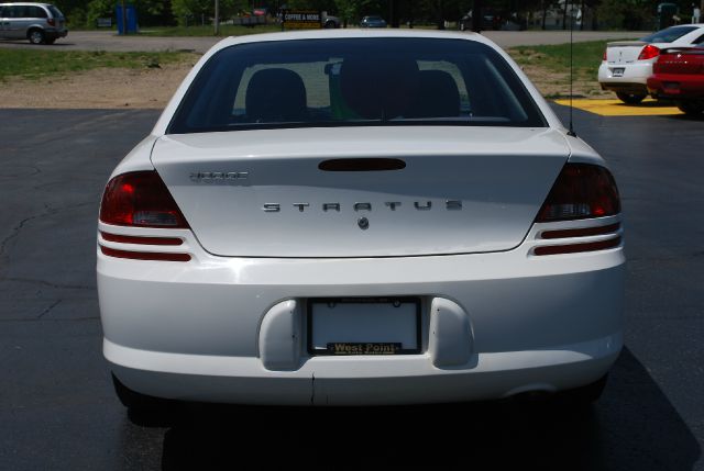 Dodge Stratus 2004 photo 15