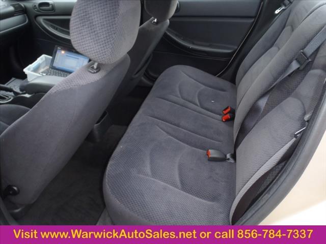 Dodge Stratus 2004 photo 3