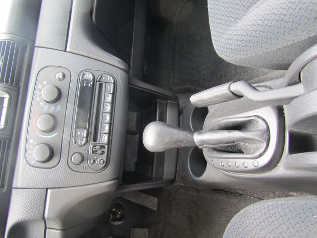 Dodge Stratus 2004 photo 9