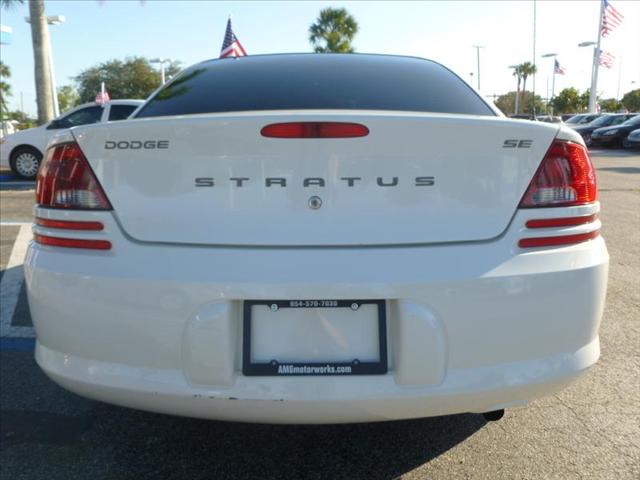 Dodge Stratus 2004 photo 5