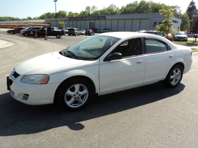 Dodge Stratus GLS AT Sedan