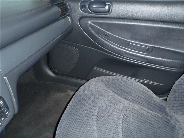 Dodge Stratus 2005 photo 5