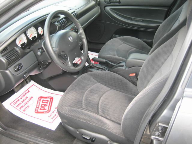 Dodge Stratus 2005 photo 4