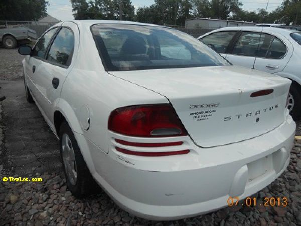 Dodge Stratus 2005 photo 1