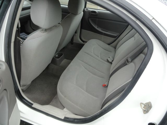 Dodge Stratus 2005 photo 8