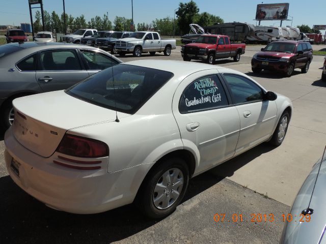 Dodge Stratus 2005 photo 2