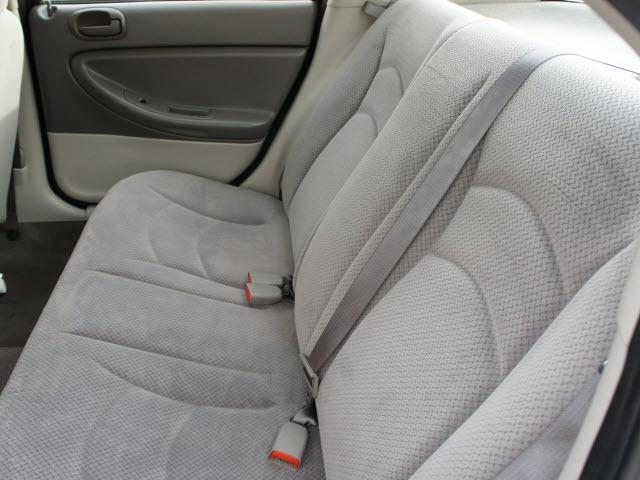 Dodge Stratus 2005 photo 5