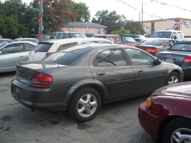 Dodge Stratus 2005 photo 1