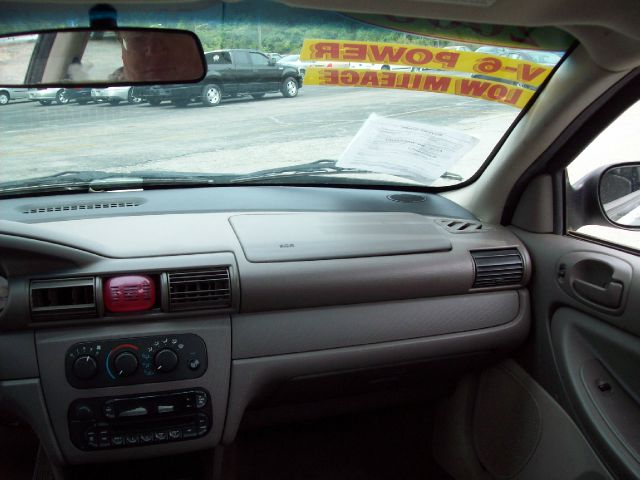 Dodge Stratus 2006 photo 10