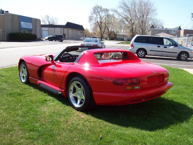 Dodge Viper 1995 photo 3