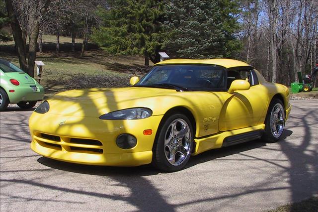 Dodge Viper 1995 photo 1