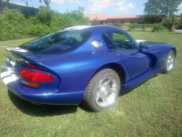 Dodge Viper 1996 photo 3