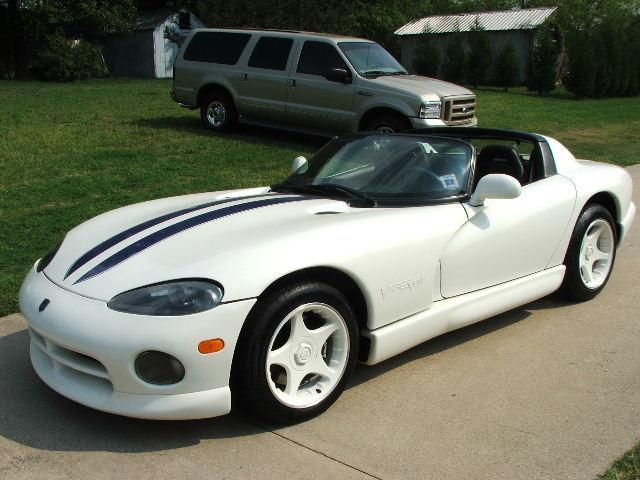 Dodge Viper 1996 photo 4