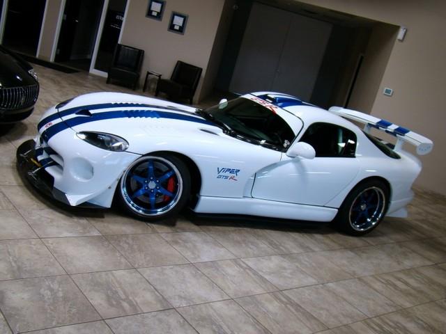 Dodge Viper 2000 photo 1