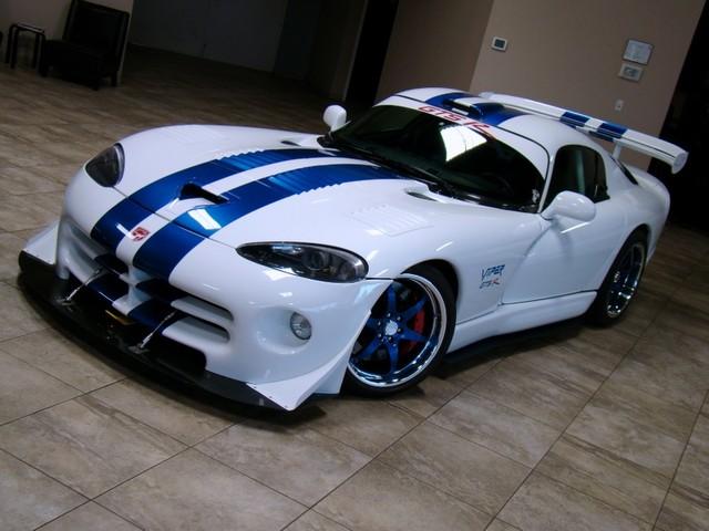 Dodge Viper 2000 photo 2