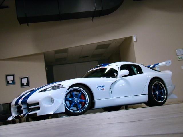 Dodge Viper 2000 photo 4