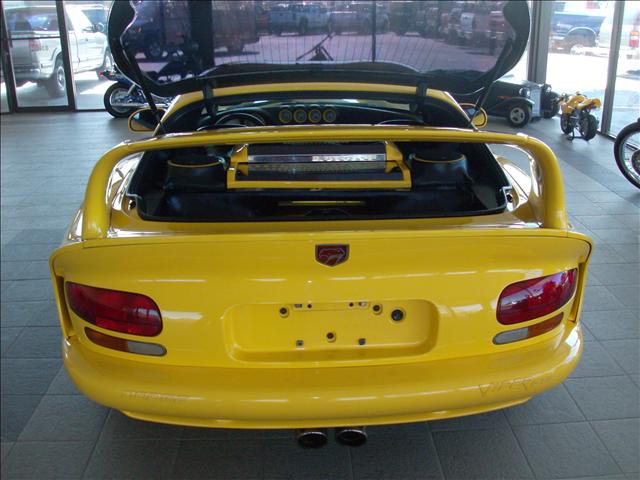 Dodge Viper 2001 photo 2