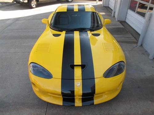 Dodge Viper 2002 photo 1