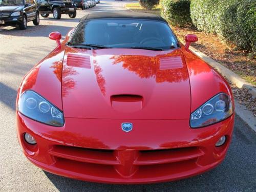 Dodge Viper 2006 photo 2