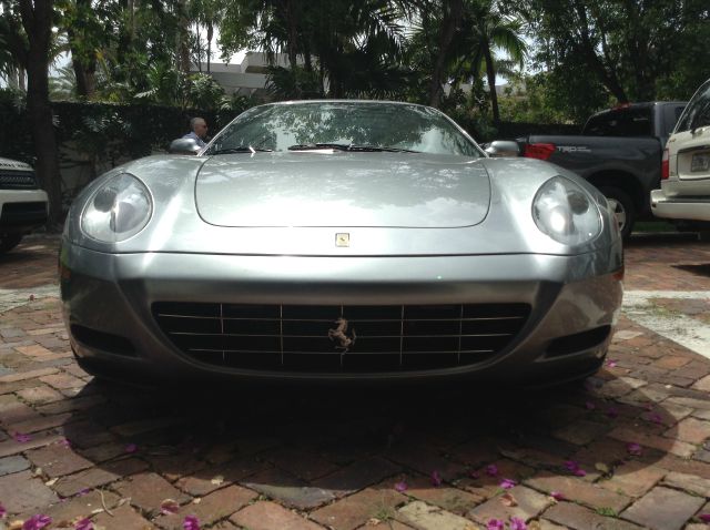 Ferrari 612 Scaglietti 2006 photo 13