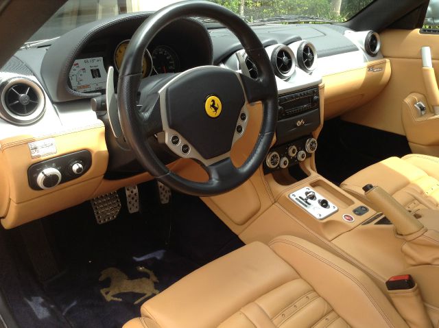 Ferrari 612 Scaglietti 2006 photo 8