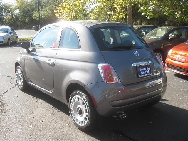 Fiat 500 Luxury Package 3.6L V6 RWD Hatchback