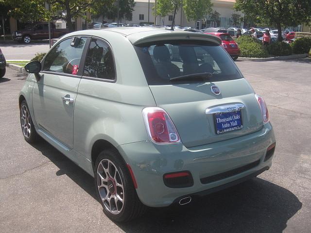 Fiat 500 2012 photo 1