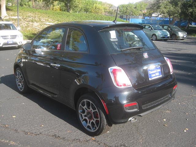 Fiat 500 Luxury Package 3.6L V6 RWD Hatchback