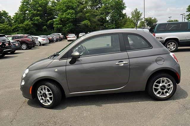 Fiat 500 Luxury Package 3.6L V6 RWD Hatchback