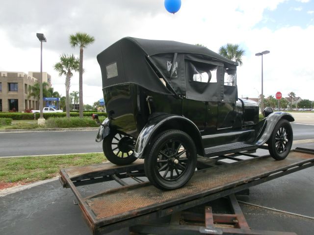 Ford Aerostar 1926 photo 2