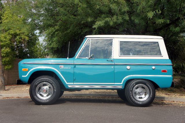 Ford Bronco 1971 photo 4