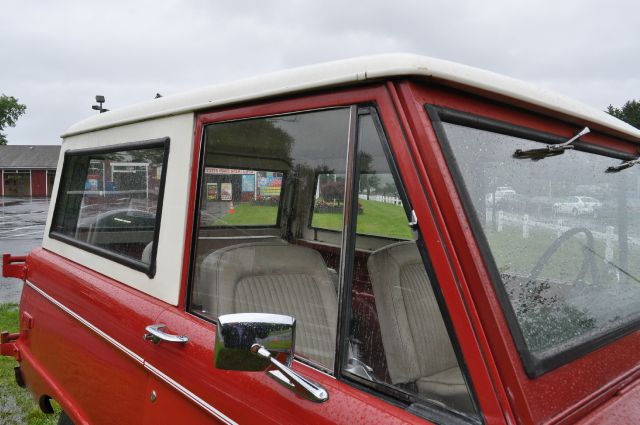 Ford Bronco 1973 photo 33