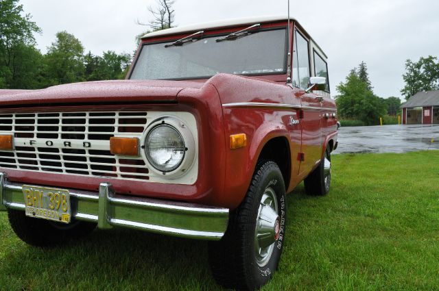 Ford Bronco 1973 photo 45