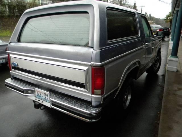 Ford Bronco 1986 photo 2