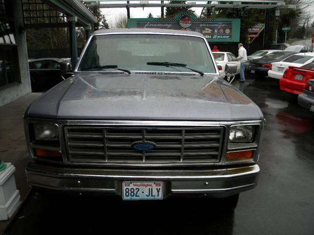 Ford Bronco 1986 photo 1